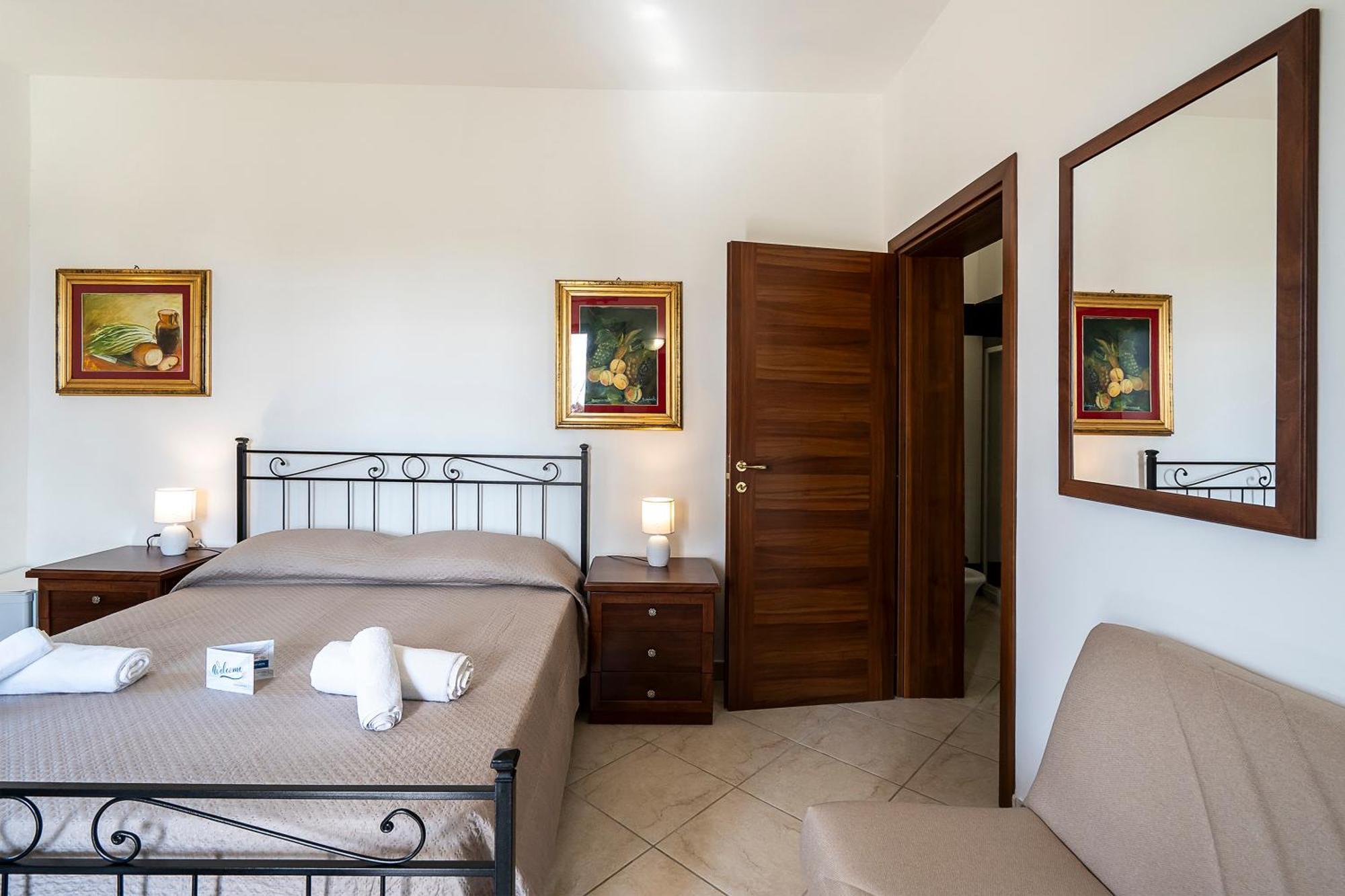Tenuta Ricco With Pool And Garden - Happy *