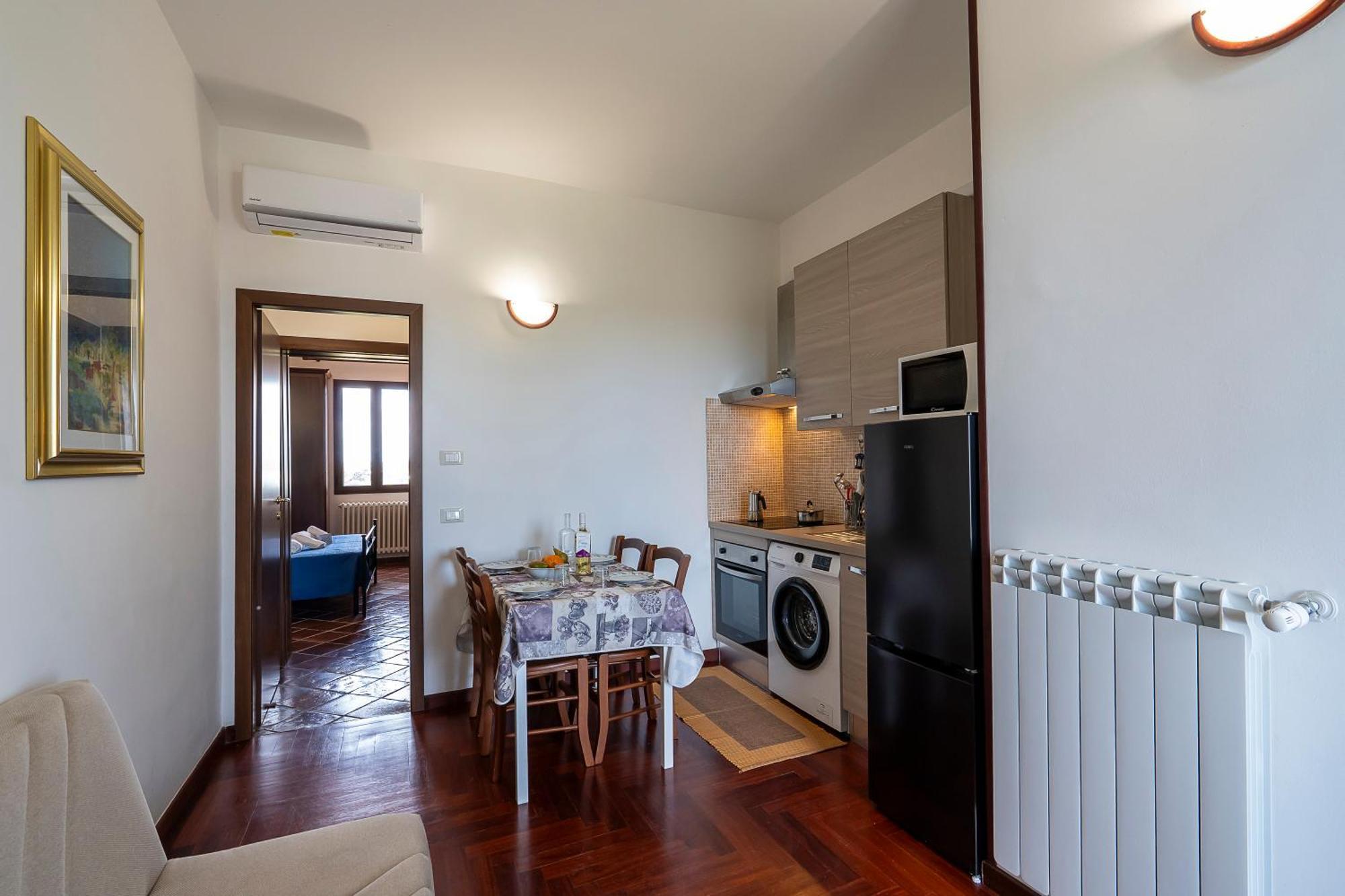 Tenuta Ricco With Pool And Garden - Happy Apartment